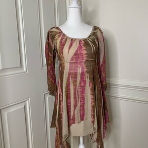 Rave Pink and Brown tie-dye Patterned top with flared sleeves